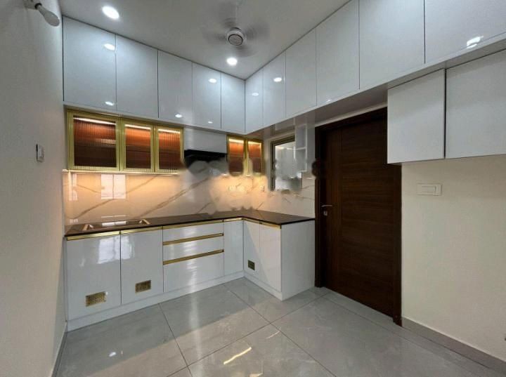3 BHK Apartment For Rent in Hallmark Treasor