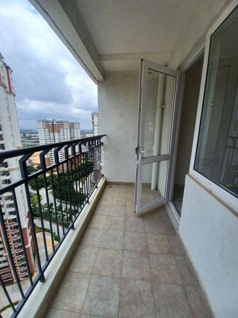 Balcony, prestige-lakeside-habitat 3.5 Bedroom 1400 Sq.Ft. Apartment In Varthur Bangalore 10035942