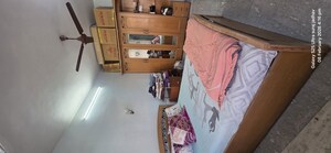 Furnished Amenities in 2 BHK Apartment at Landmark CHS Malad, Malad West – for Rent