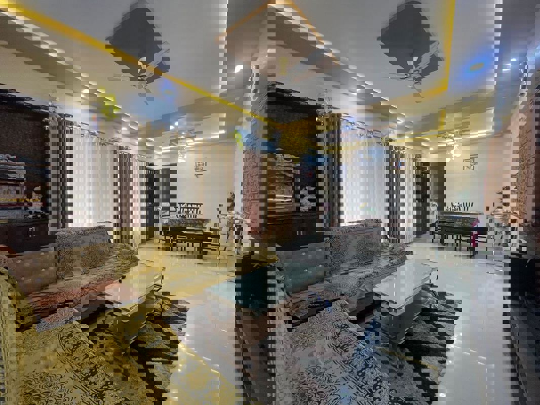 2.5 BHK + Extra Room Apartment For Sale in Notting Hills