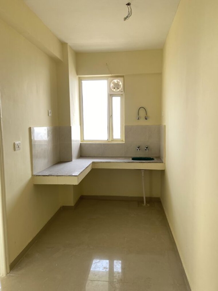 Kitchen, pyramid-altia 2.5 Bedroom 750 Sq.Ft. Apartment In Sector 70 Gurgaon 10035995