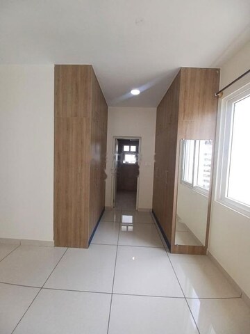 Building Lobby in 3.5 BHK Apartment at Prestige Lakeside Habitat, Varthur – for Rent