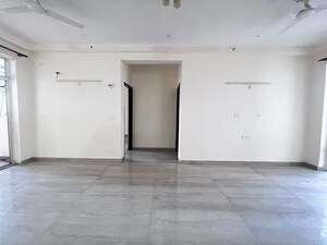 Room in 3 BHK Apartment at SDS NRI Residency, Sector 45 – for Rent