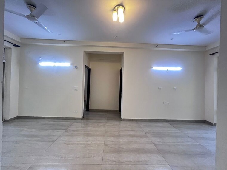 Room, sds-nri-residency 3 Bedroom 1750 Sq.Ft. Apartment In Sector 45 Noida 10036020