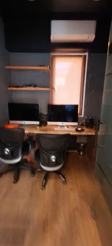   Office Space at Andheri West – for Rent