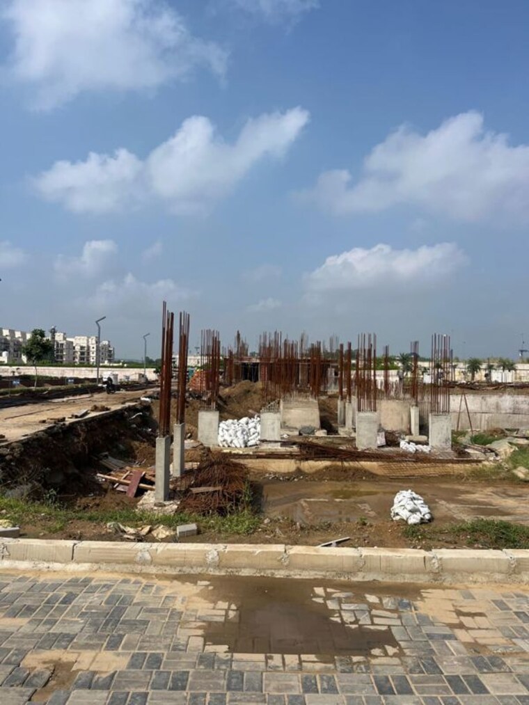 Exterior View, rof-normanton-park  151 Sq.Yd. Plot In Sohna Sector 36 Gurgaon 10036042