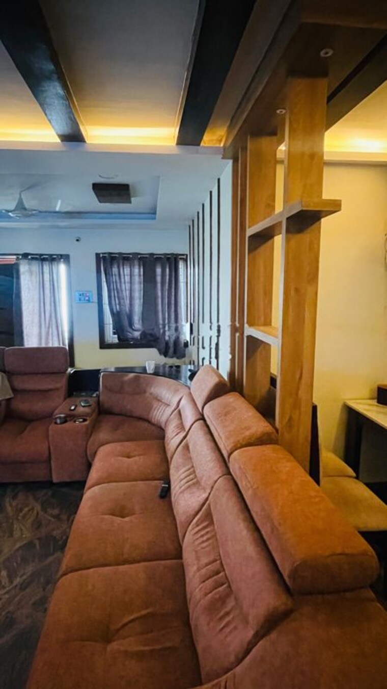 Living Room, aruna-enclave 4 Bedroom 2700 Sq.Ft. Apartment In Madhapur Hyderabad 10036053