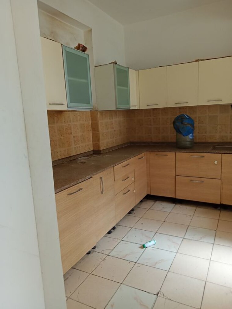 Kitchen, tulip-petals 3 Bedroom 1550 Sq.Ft. Apartment In Sector 89 Gurgaon 10036066