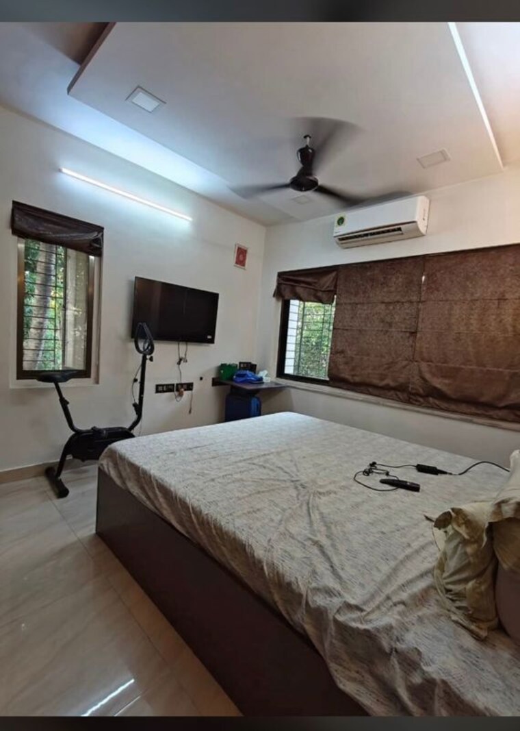 Bedroom, seven bunglow 2 Bedroom 1000 Sq.Ft. Apartment In Seven Bunglow Mumbai 9465777