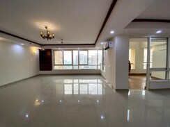 4 BHK + Servant Room,Extra Room Apartment For Sale in Parx Laureate