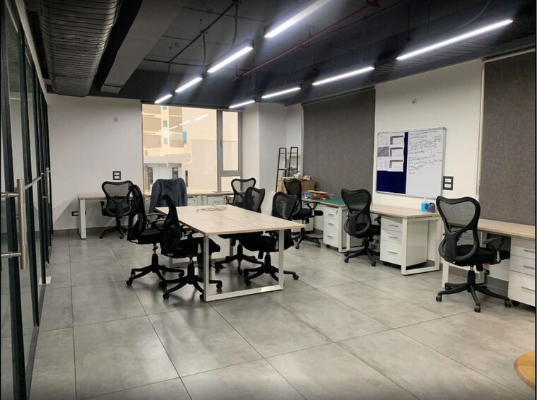 Team Area, dlf-star-tower Commercial Office Space 1287 Sq.Ft. In Sector 30 Gurgaon 10036059