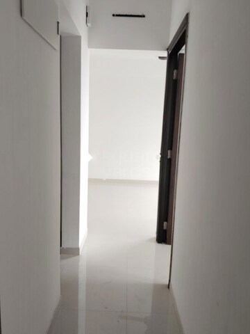 Room in 2 BHK Apartment at UK Iridium, Kandivali East – for Rent