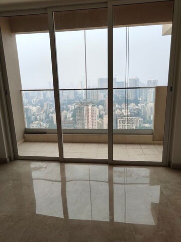 Balcony in 3.5 BHK Apartment at Kalpataru Radiance, Goregaon West – for Rent