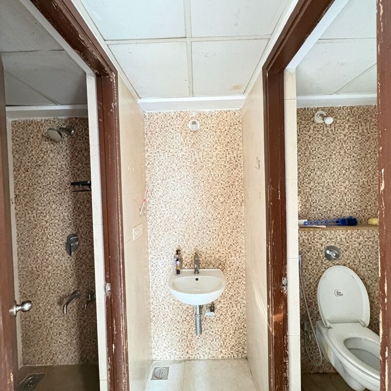 Bathroom, lodha-palava-downtown-dombivli-east 1 Bedroom 508 Sq.Ft. Apartment In Taloja Bypass Road Thane 10036181