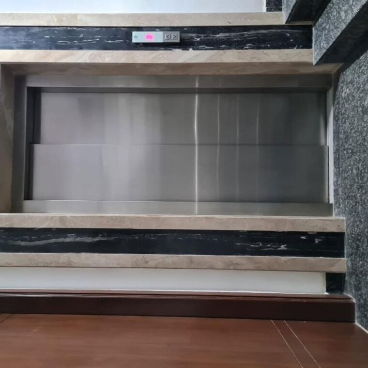 Other, sector 36 3 Bedroom 211 Sq.Mt. Apartment In Sector 36 Noida 10036184