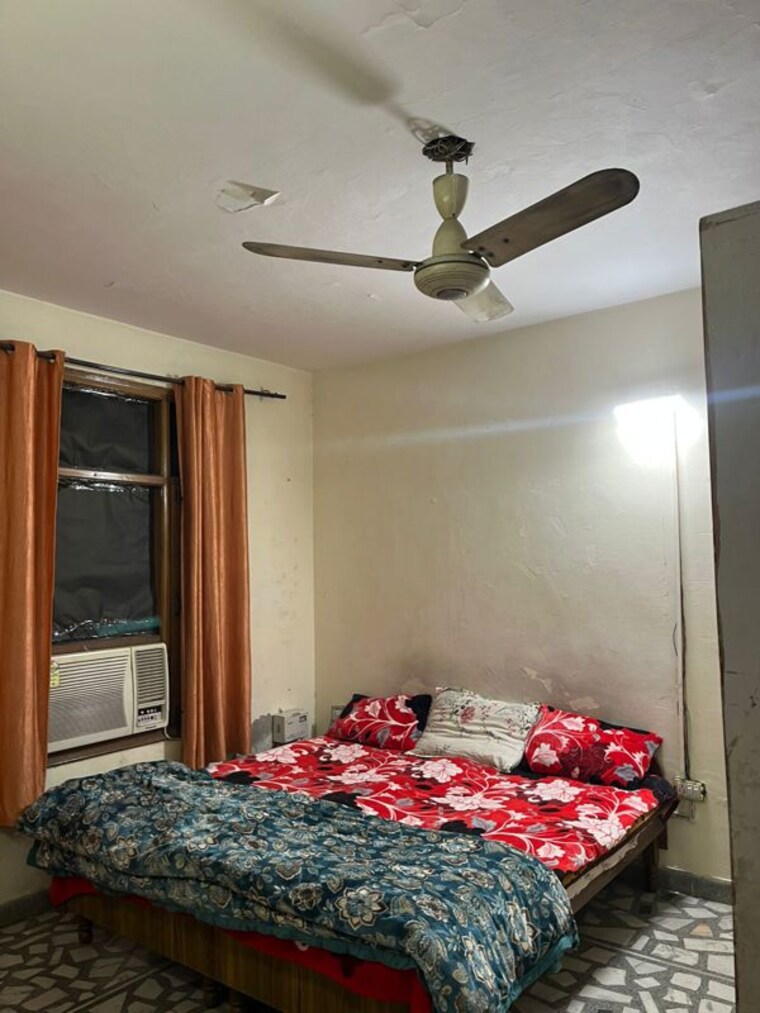 Bedroom, sector 43 3 Bedroom 1500 Sq.Ft. Builder Floor In Sector 43 Chandigarh 10036192