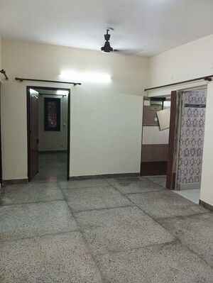 Room in 2 BHK Builder Floor at Malviya Nagar – for Rent