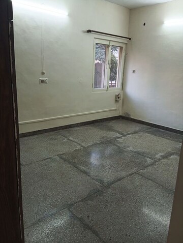 Room in 2 BHK Builder Floor at Malviya Nagar – for Rent