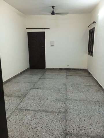 Room in 2 BHK Builder Floor at Malviya Nagar – for Rent
