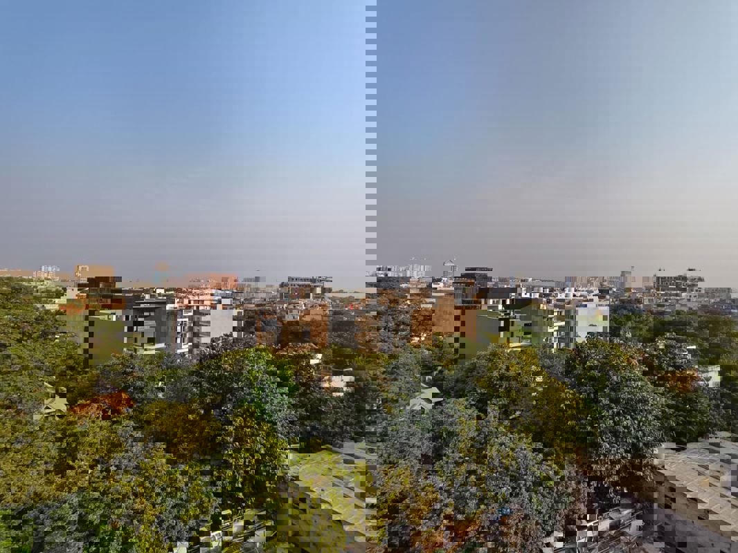 3 BHK 3200 Sq.Ft. Apartment in Greenwoods Society