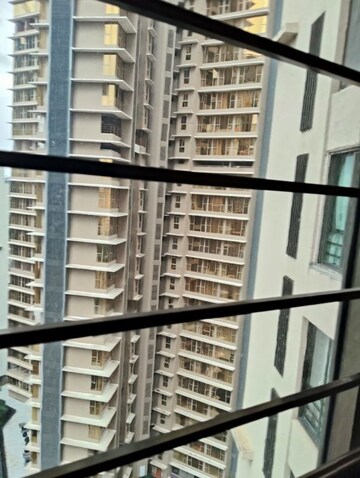 2.5 BHK Apartment – Exterior View View at Oberoi Springs, Andheri West - for Rent