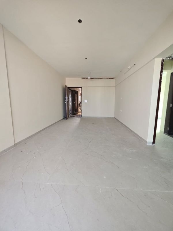 2 BHK Apartment For Rent in Elite The Crown