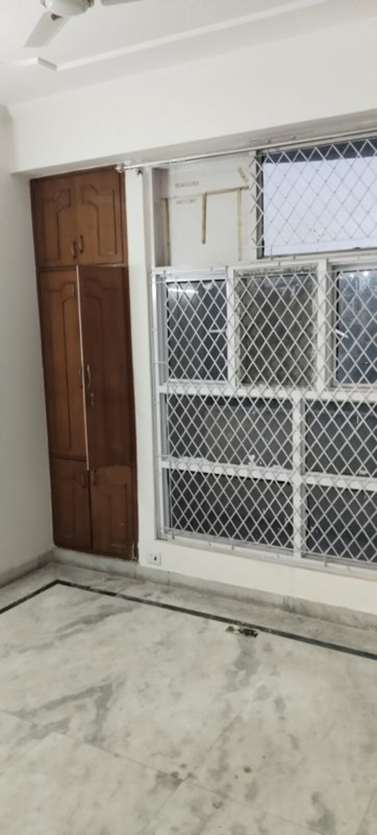 Balcony, supertech-rameshwar-orchids 2 Bedroom 1200 Sq.Ft. Apartment In Dabur Chowk Ghaziabad 10036315