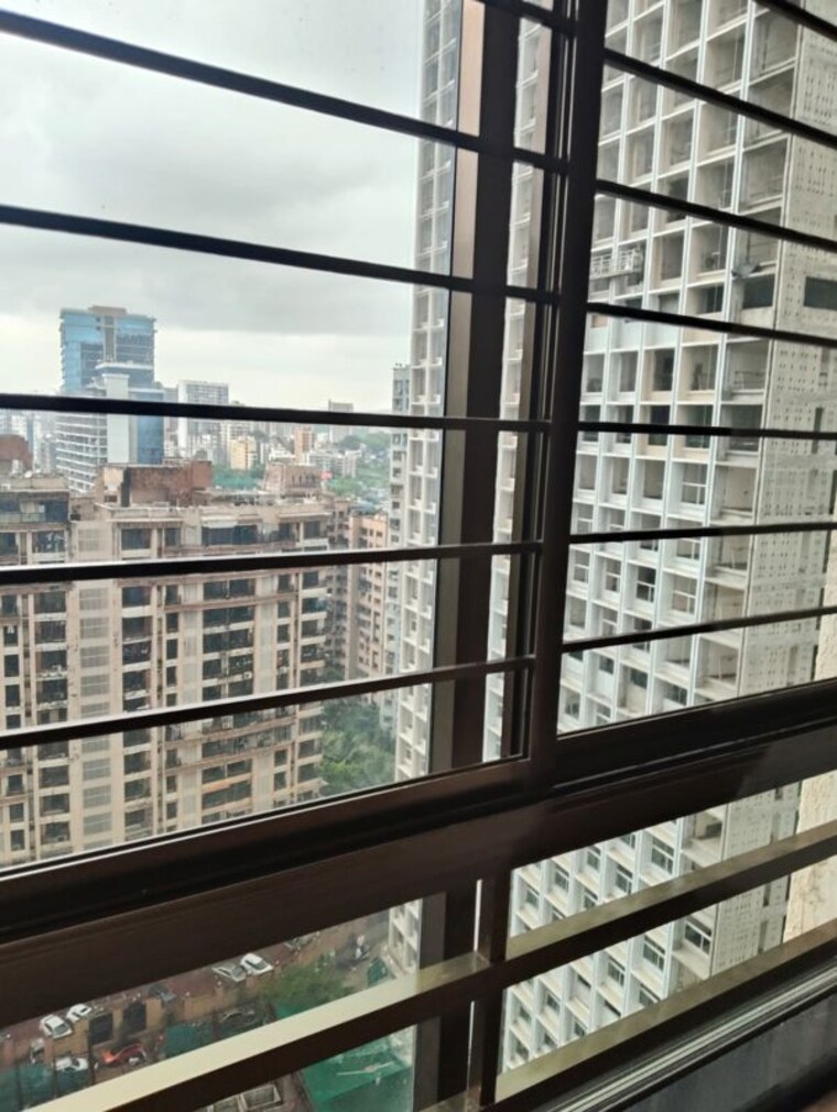 Exterior View, oberoi-springs 2.5 Bedroom 1360 Sq.Ft. Apartment In Andheri West Mumbai 9070374