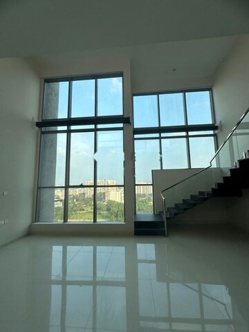 Room in 4 BHK Apartment at SJR Palazza City, Sarjapur Road – for Rent