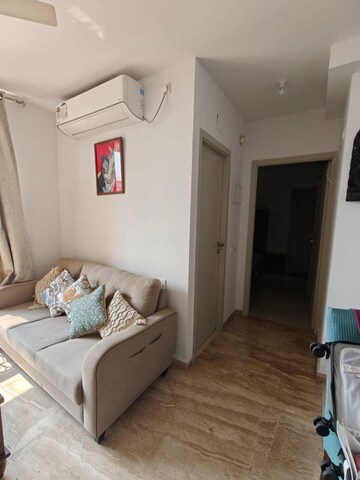 Bedroom in 1 BHK Apartment at Hiranandani Lavinia, Ghodbunder Road – for Rent