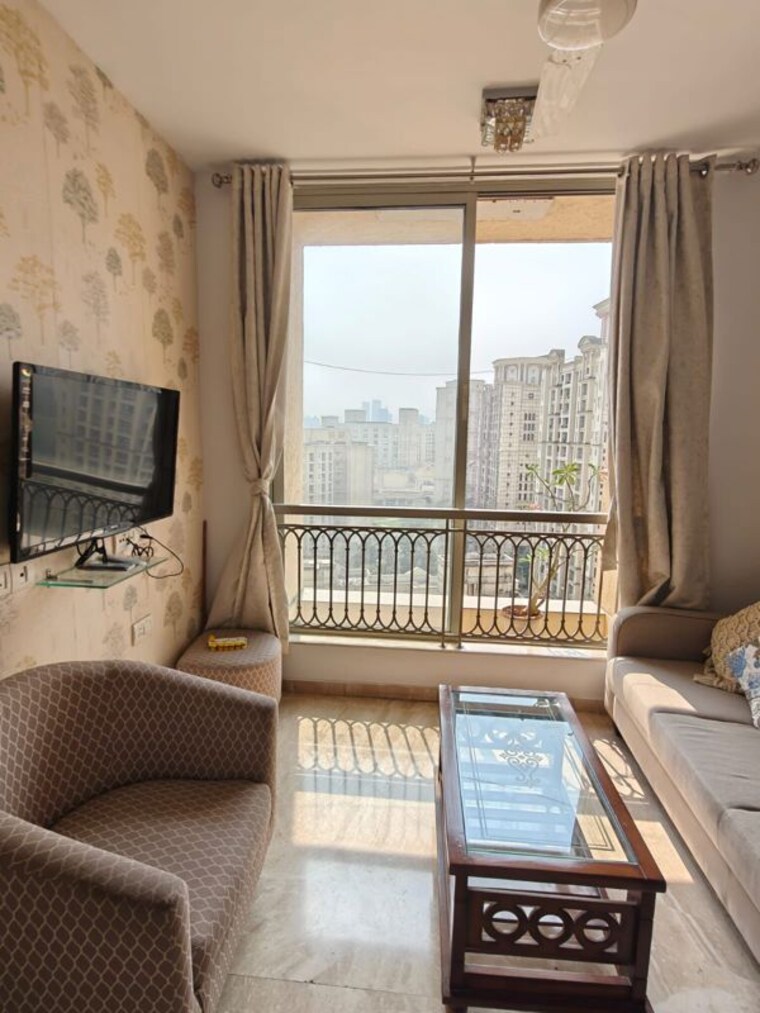 Bedroom, hiranandani-lavinia 1 Bedroom 700 Sq.Ft. Apartment In Ghodbunder Road Thane 10036405