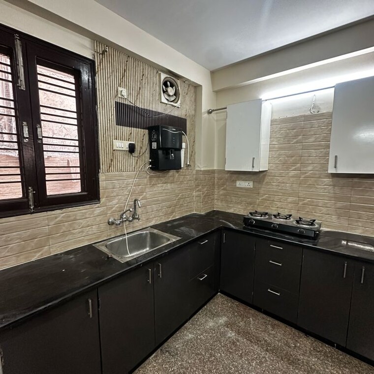 Kitchen, sector 52 1 Bedroom 900 Sq.Ft. Builder Floor In Sector 52 Gurgaon 10036407