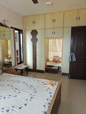 Bedroom in 2 BHK Apartment at Mittal Phoenix Tower, Lower Parel – for Rent