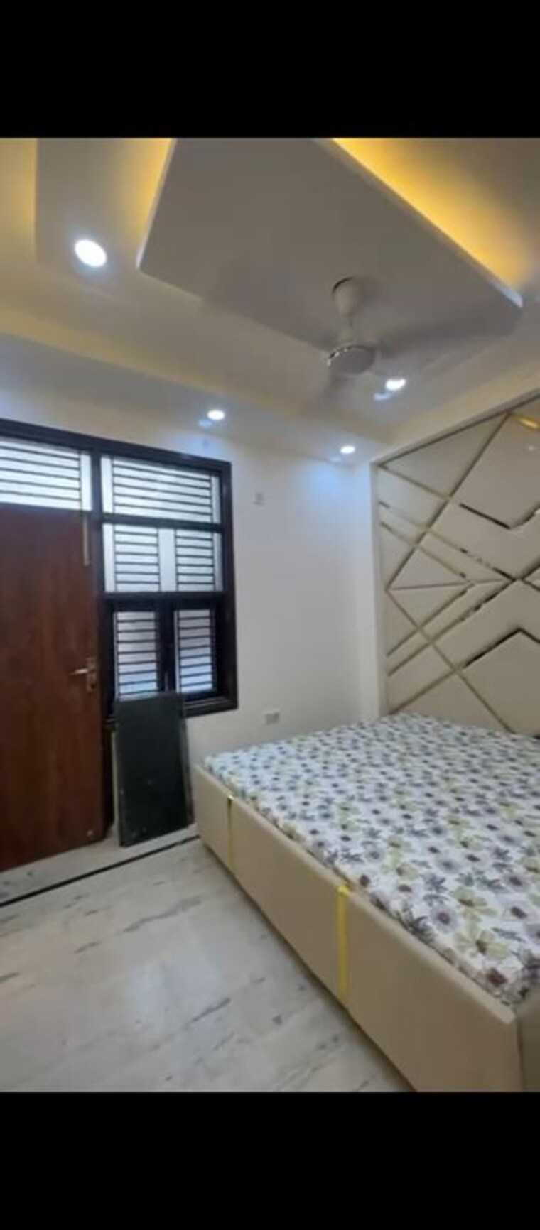 Bedroom, uttam nagar 3 Bedroom 100 Sq.Yd. Builder Floor In Uttam Nagar Delhi 10036416