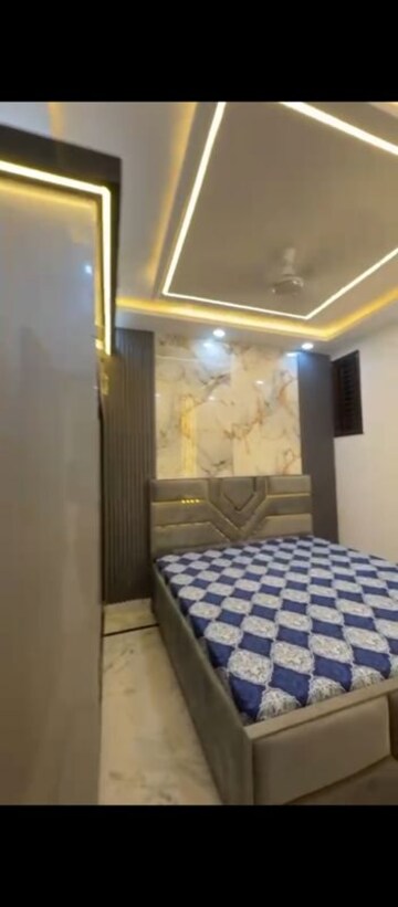 Bedroom in 3 BHK Builder Floor at Uttam Nagar – for Sale