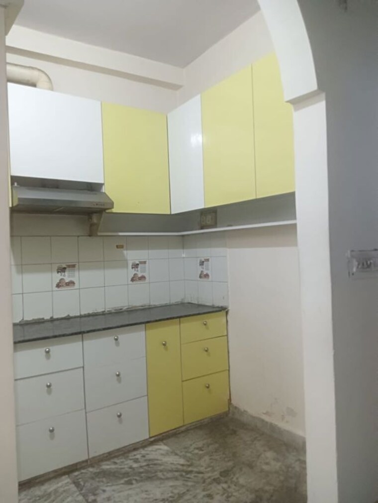 Kitchen, indirapuram shakti khand 1 1.5 Bedroom 550 Sq.Ft. Builder Floor In Indirapuram Shakti Khand 1 Ghaziabad 10036436