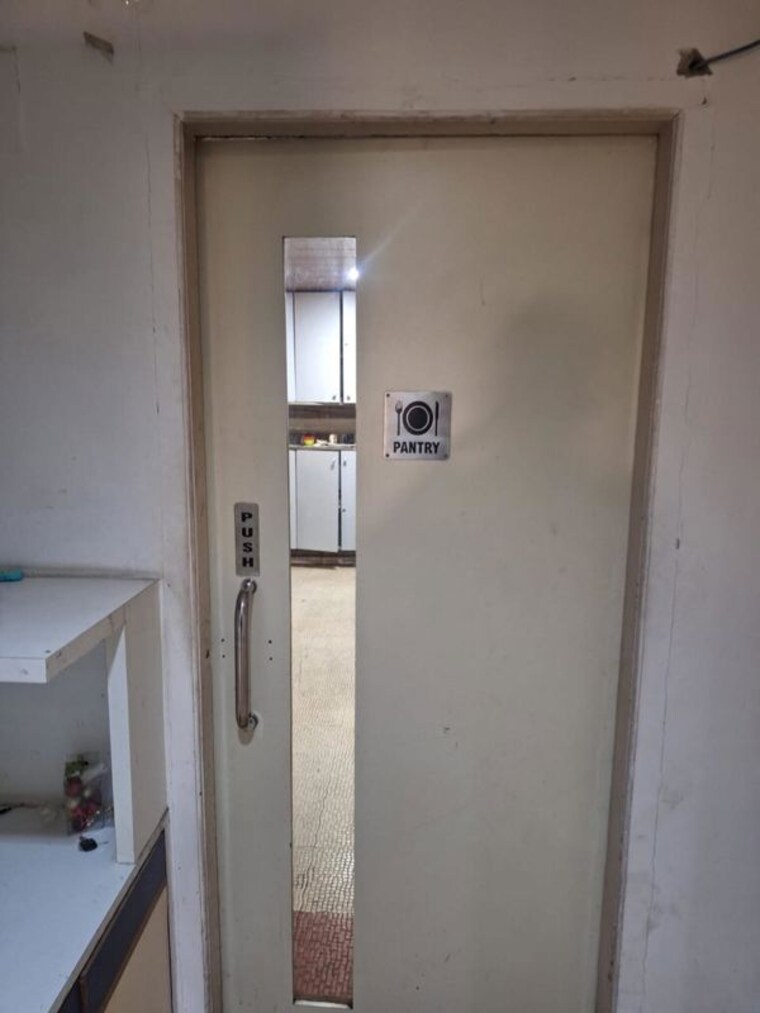 Bathroom, monarch-plaza Commercial Office Space 2970 Sq.Ft. In Cbd Belapur Sector 11 Navi Mumbai 10036169