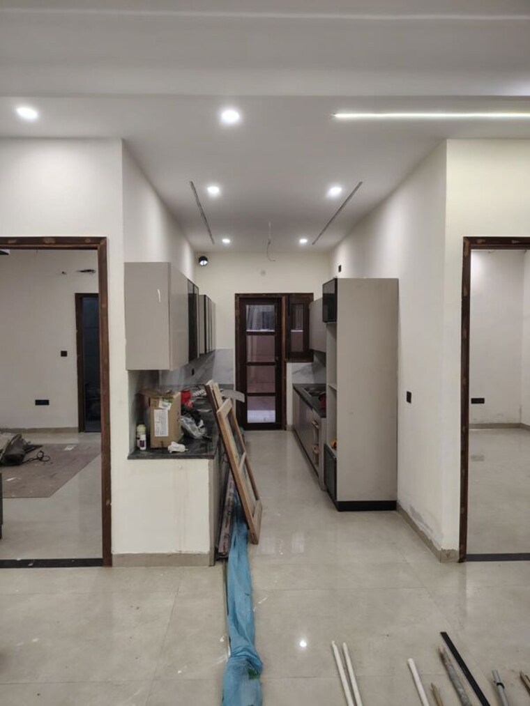 Living Room, ms-enclave-zirakpur 6 Bedroom 220 Sq.Yd. Builder Floor In Dhakoli Zirakpur 10036369