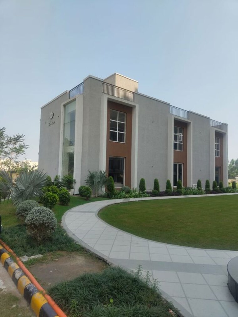 Exterior View, sector 20 3 Bedroom 1805 Sq.Ft. Apartment In Sector 20 Panchkula 10036460