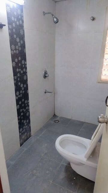 Bathroom in 3 BHK Apartment at Fomra Tribhuvan, Mogappair West – for Sale