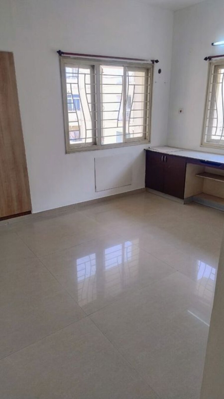 Room, fomra-tribhuvan 3 Bedroom 1397 Sq.Ft. Apartment In Mogappair West Chennai 10036442