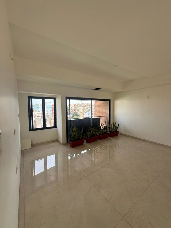 3 BHK 2650 Sq.Ft. Apartment in City Plaza Himayatnagar