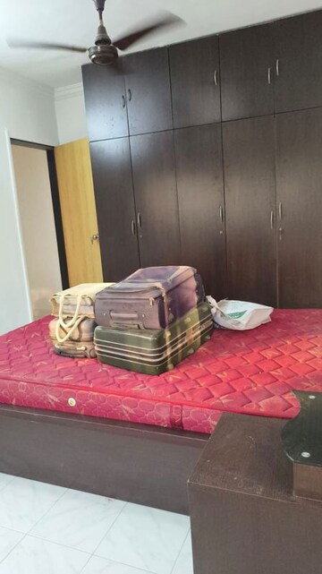 Bedroom in 2 BHK Apartment at Karachi Citizens CHS, Juhu – for Rent