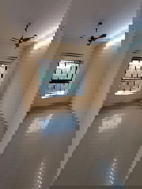 2 BHK 930 Sq.Ft. Apartment in Lokhandwala Whispering Palms