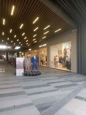  Shop For Sale in Sector 65