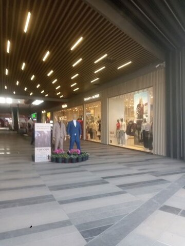  Shop For Sale in Sector 65