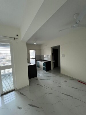 Room in 3 BHK Apartment at Engineers IOS, Tathawade – for Rent