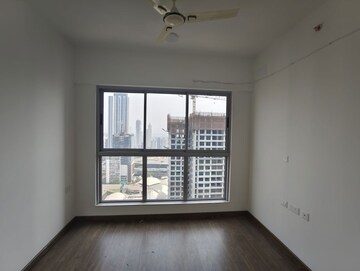 Room in 1.5 BHK Apartment at Piramal Revanta Tower 3 and 4, Mulund West – for Rent
