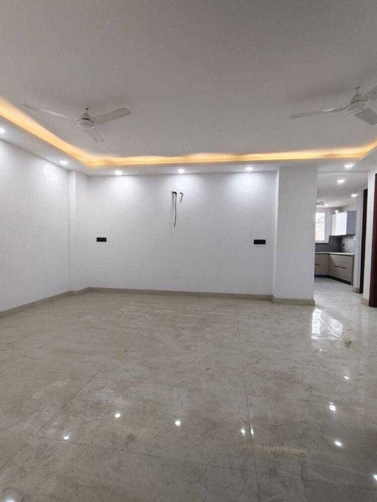 Living Room, saket 3 Bedroom 1250 Sq.Ft. Builder Floor In Saket Delhi 10036557