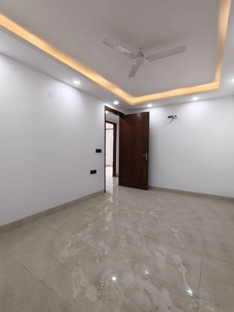 Room, saket 3 Bedroom 1250 Sq.Ft. Builder Floor In Saket Delhi 10036557